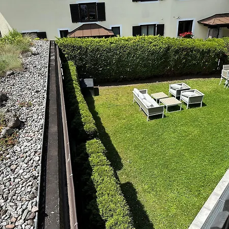 Hotel Am Schloss 3*