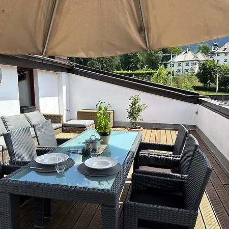 Am Schloss Hotel 3*