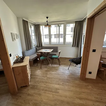 Hotel Am Schloss 3*